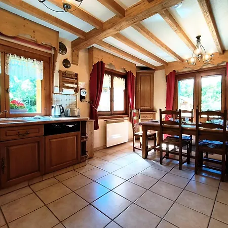 Le Jardin Des Vardesses - By Care Concierge Chalet *